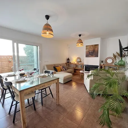 Encantador Chalet Adosado Ideal Para Familias *